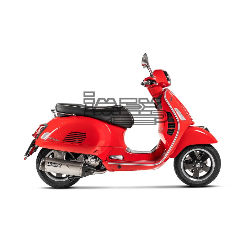 Silencieux AKRAPOVIC Slip-On (coupelle carbone) Piaggio VESPA GTS SUPER 125 IE / GTS 250 / GTV 250 / GTS SUPER 300 / GTV 300